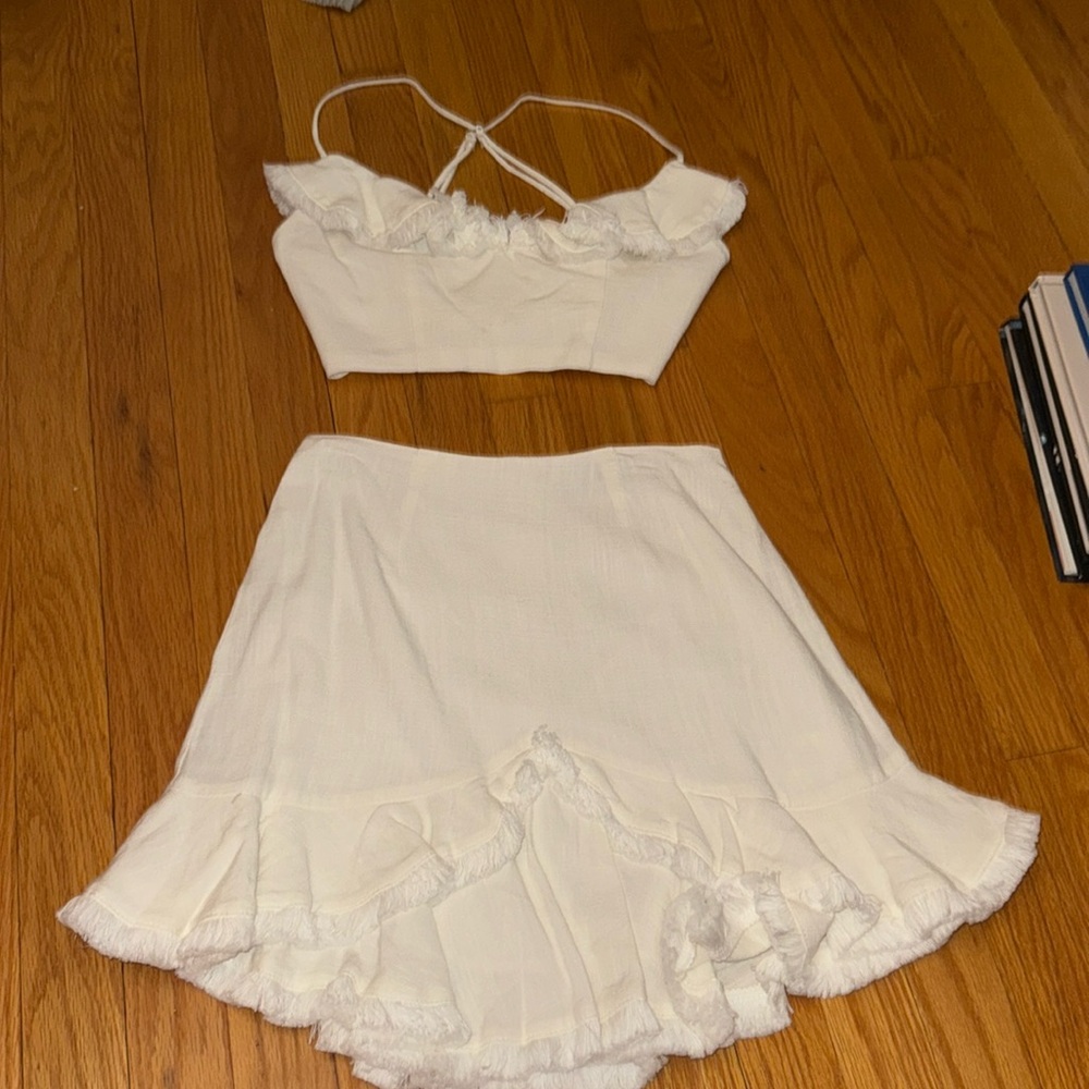 White matching set